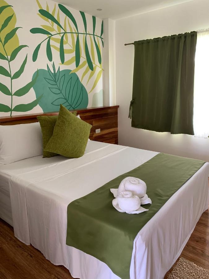 Royal Suites - Port Barton San Vicente  Εξωτερικό φωτογραφία